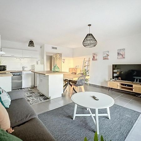 App Le Golf T3 Terrasse Wifi Pkg Apartment Beziers Bagian luar foto