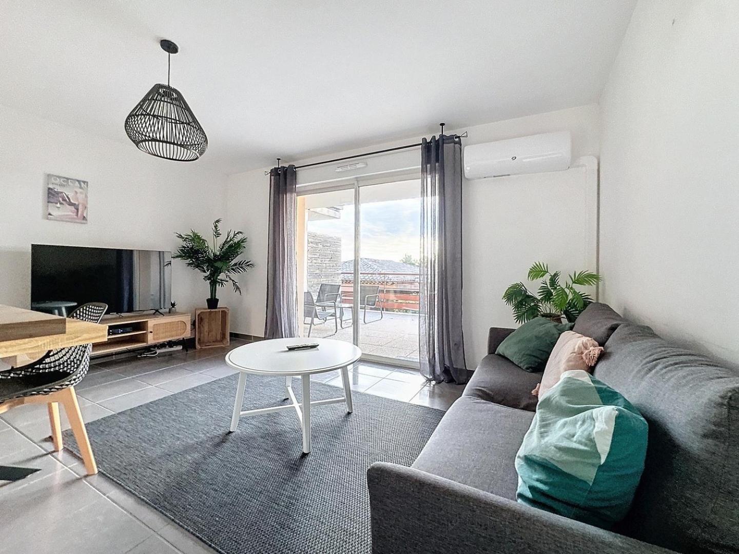 App Le Golf T3 Terrasse Wifi Pkg Apartment Beziers Bagian luar foto