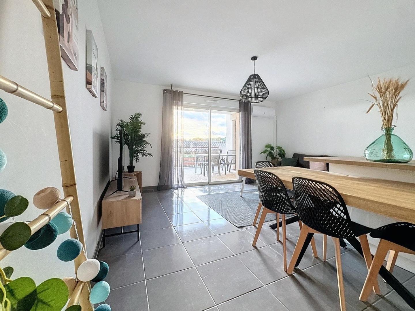 App Le Golf T3 Terrasse Wifi Pkg Apartment Beziers Bagian luar foto